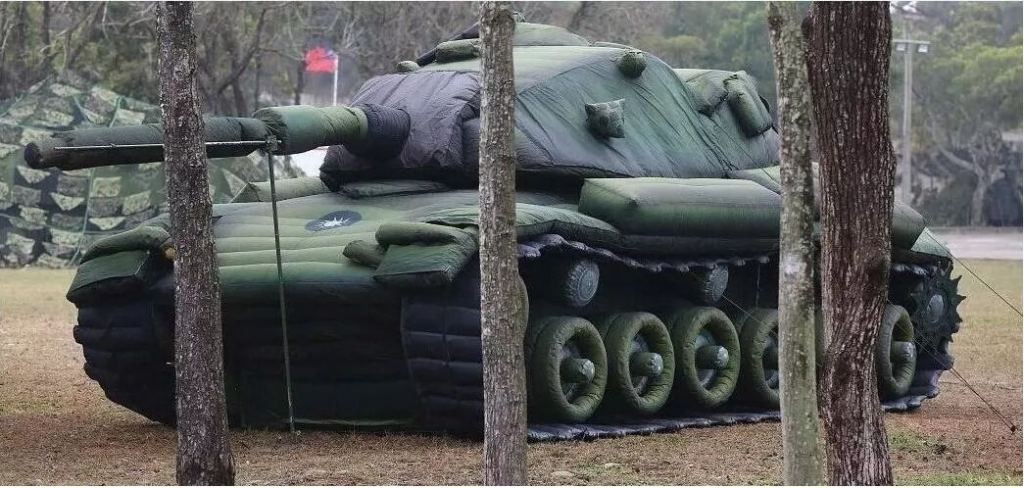 克拉玛依军用充气坦克